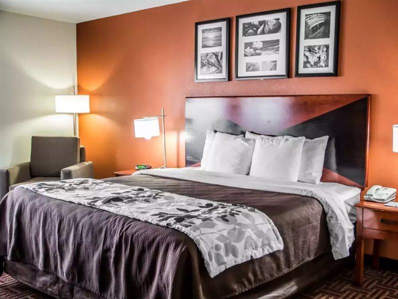 Hotel Sleep & Oklahoma North 3*