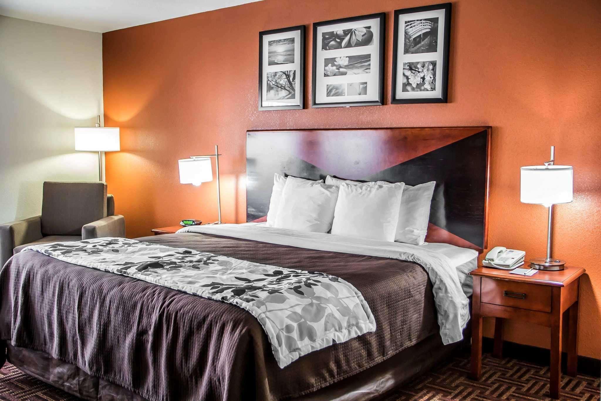 Hotel Sleep & Oklahoma North 3*