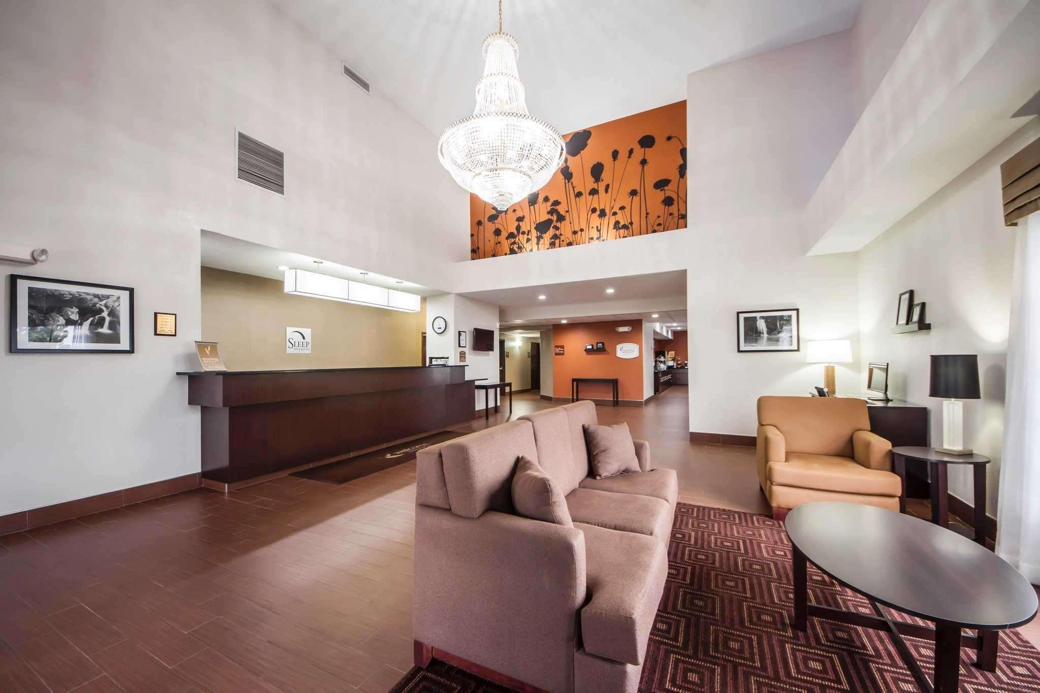 Sleep & Oklahoma North Hotel 3*