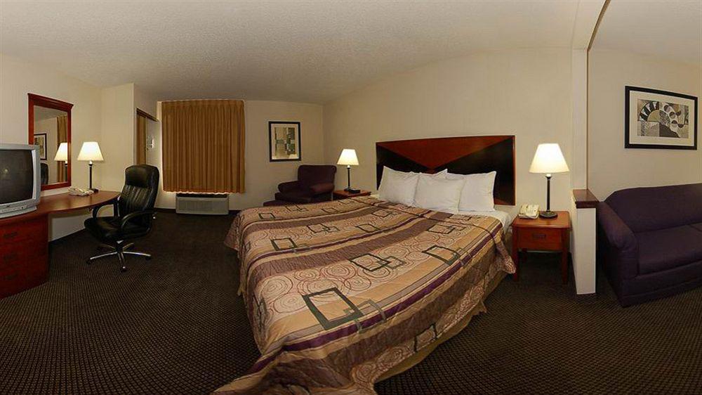 Hotel Sleep & Oklahoma North 3*